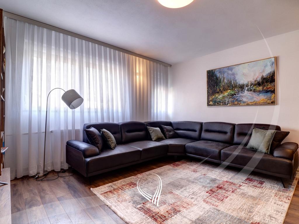 Apartamento com 2 quartos para alugar no bairro de Ulpiana (2)