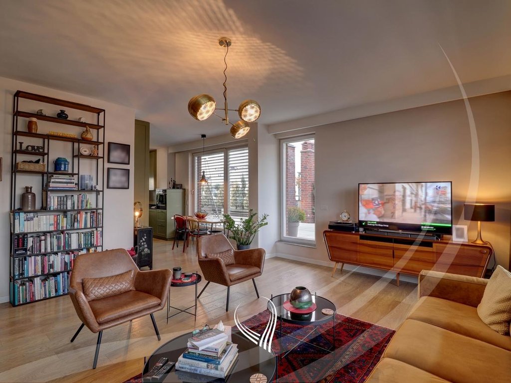 Penthouse 282.43 metra katror në shitje në lagjen Mati 1 – Kawa group (3)