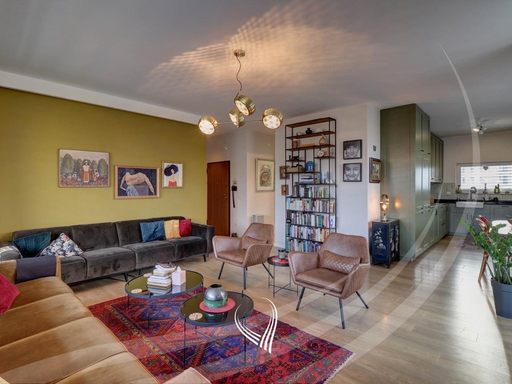 Penthouse 282.43 metra katror në shitje në lagjen Mati 1 – Kawa group (4)