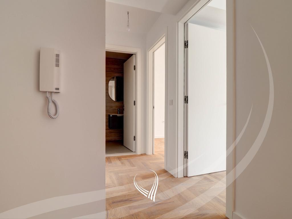 Apartamento de 2 quartos à venda no bairro muhaxherëve – Kulla rozë (8)
