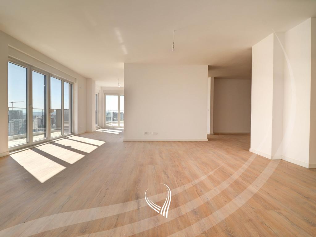 Penthouse 277 metra katror në shitje në lagjen Mati 1 - kodrina (2)