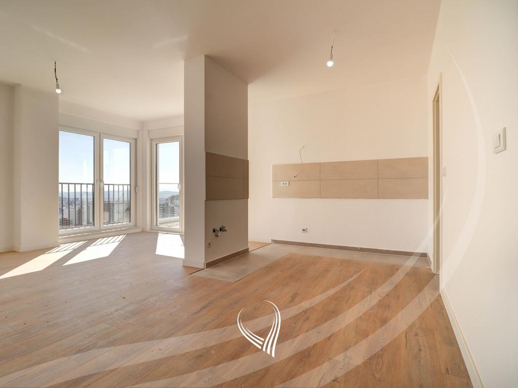 Penthouse 277 metra katror në shitje në lagjen Mati 1 - kodrina (5)