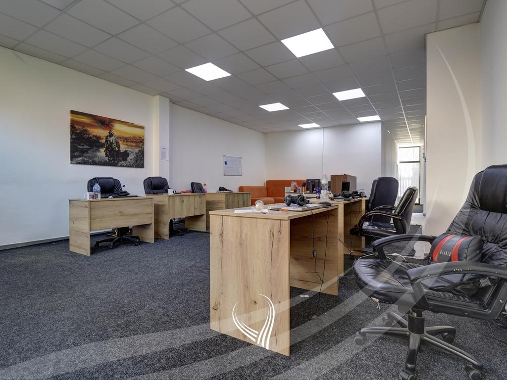 Locale di 109,03 metri quadrati in vendita nel quartiere mati1 (3)