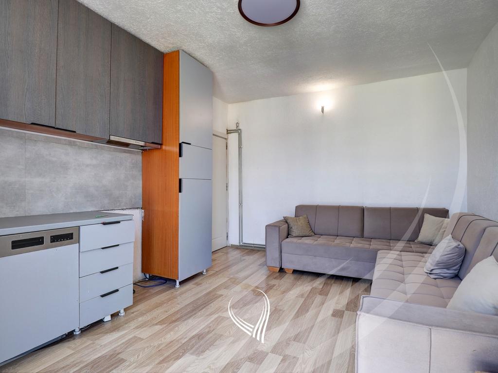 Apartamento de 1 habitación en venta en el barrio de Ulpiana (5)