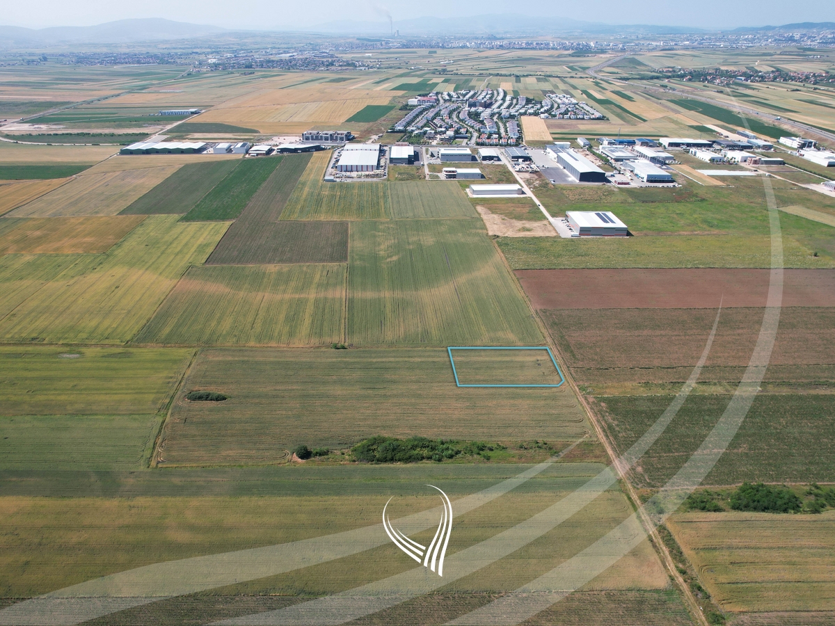 Terrain de 55,27 ares à vendre à suhadoll – Graçanicë