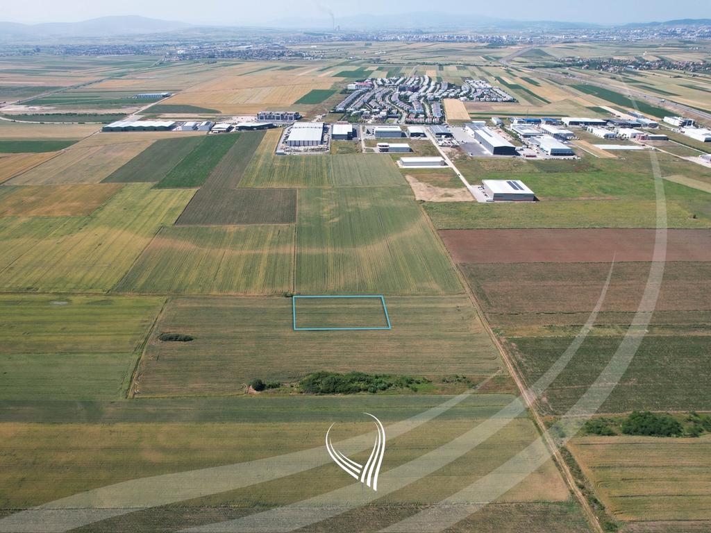 Terreno di 55,27 ari in vendita a suhadoll – Graçanicë (4)