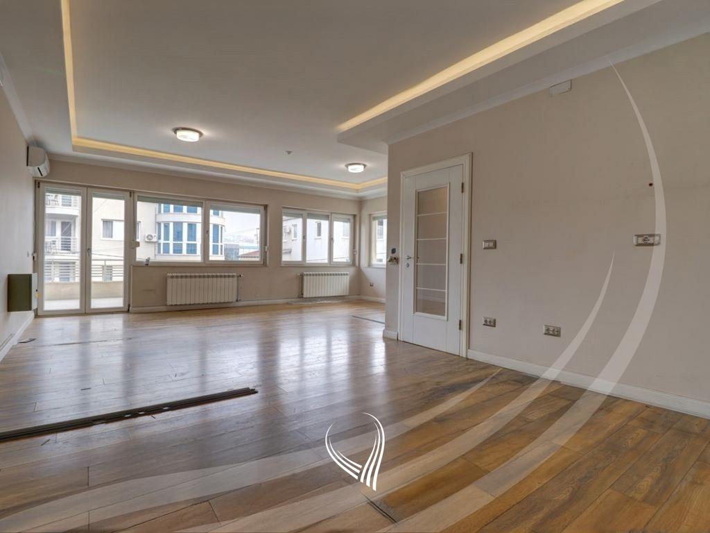 Bureaux avec 12 pièces à louer dans le quartier Arbëria – Dragodan (2)