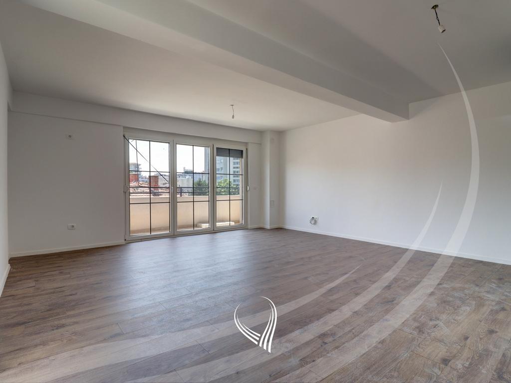 Office 133 sqm + 58 sqm terrace for rent in Tophane – Orhidea (2)