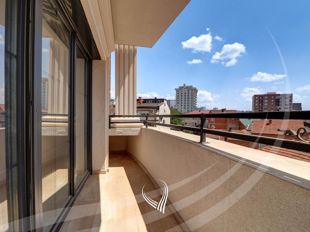 Office 133 sqm + 58 sqm terrace for rent in Tophane – Orhidea (8)