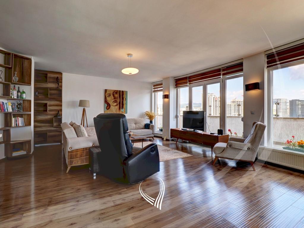 Penthouse 245 square meters for sale in Arbëria – Dragodan