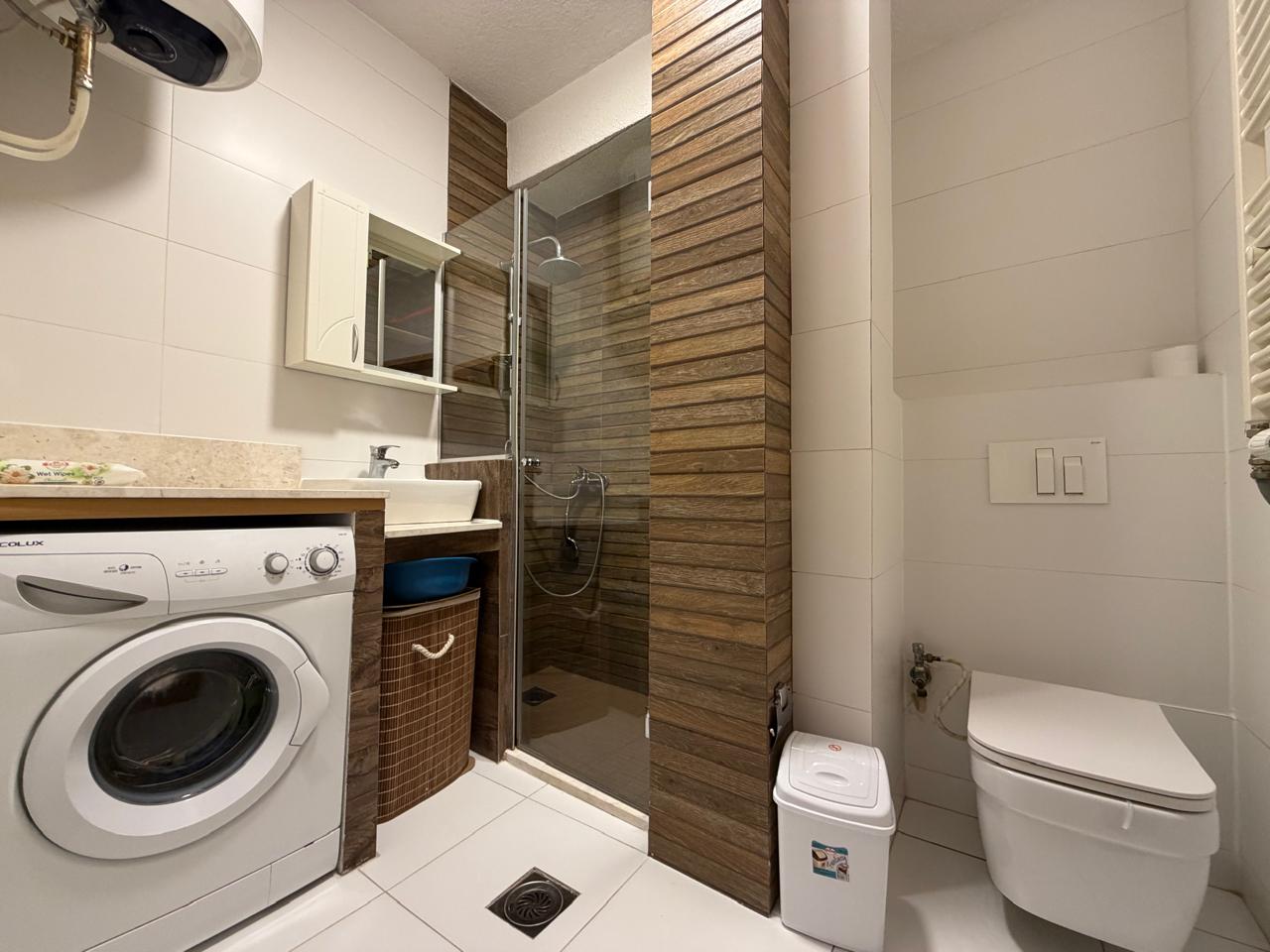 Appartement moderne à louer à arberi 3