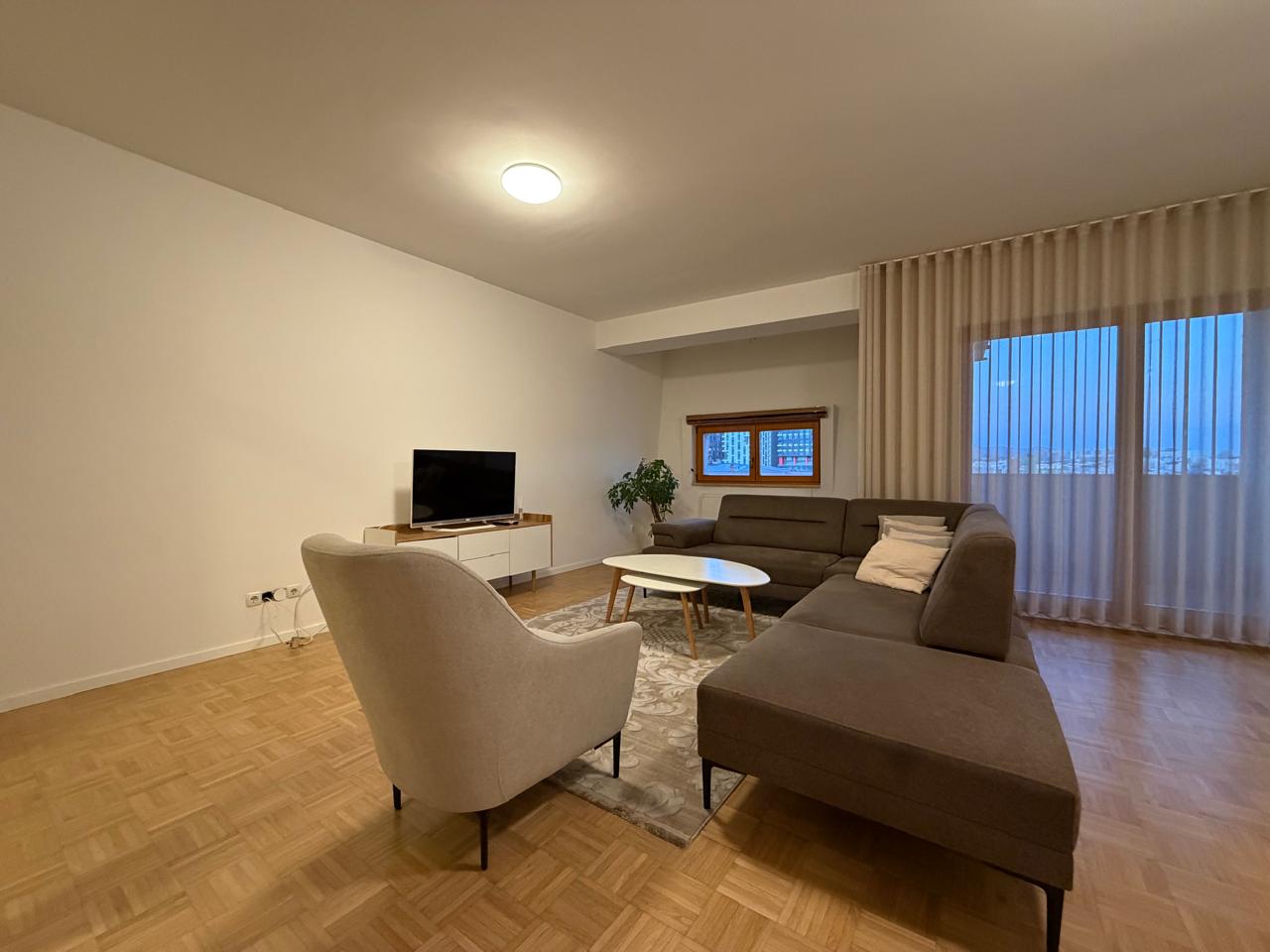 Appartement moderne à louer à arberi 3 (3)
