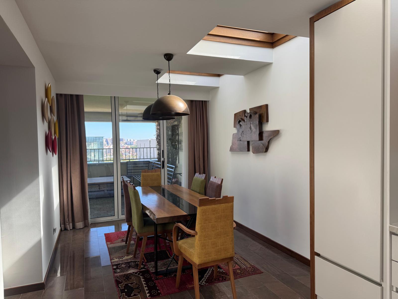 Ático exclusivo en alquiler en Arbëria 3