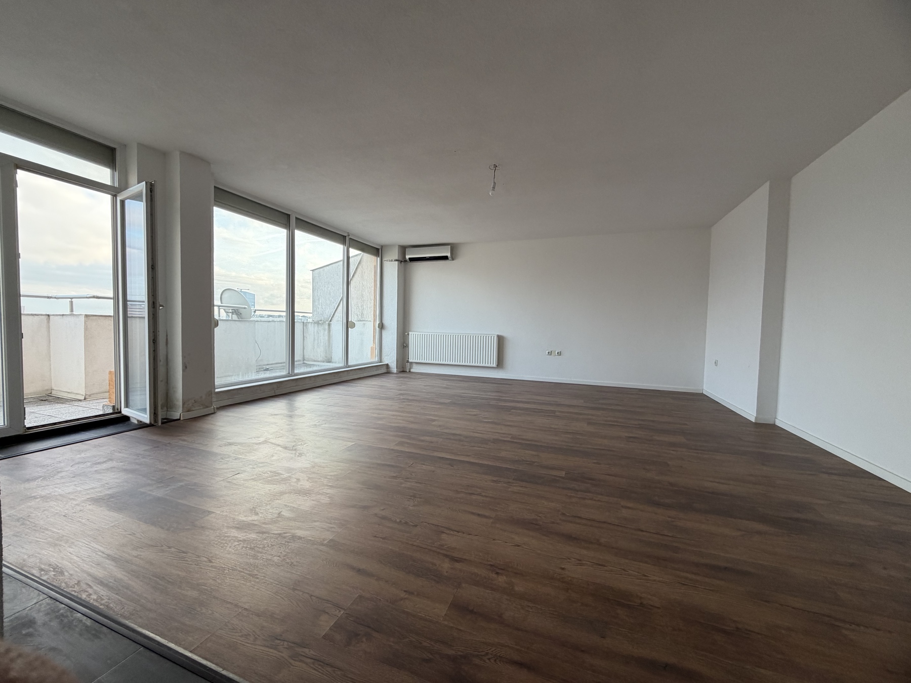 Penthouse exclusif à vendre — Arbëria 3