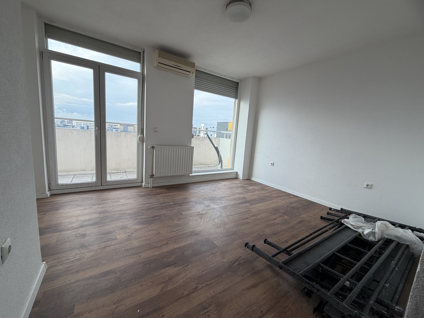 Penthouse exclusif à vendre — Arbëria 3 (3)