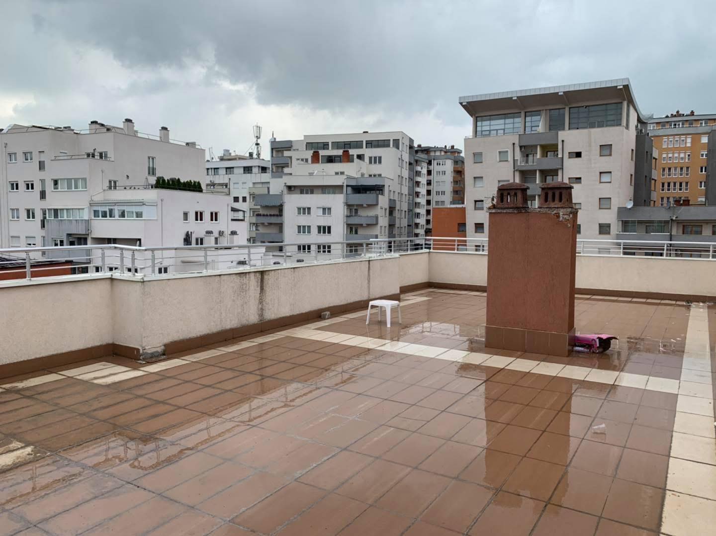 Penthouse për #shitje në Arbëria 3 (2)