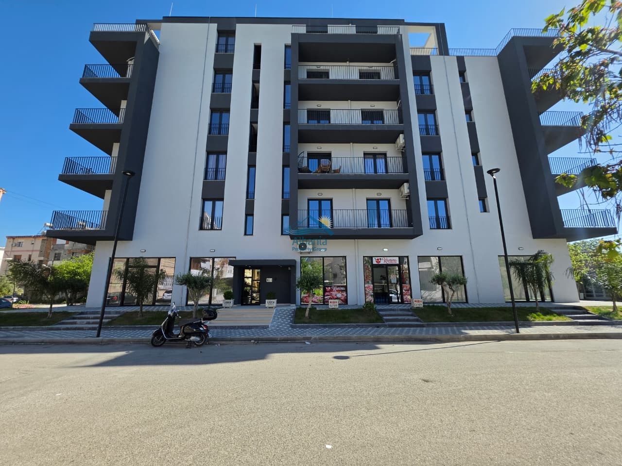Apartament luksoz për shitje në Vlorë shqipëri (8)