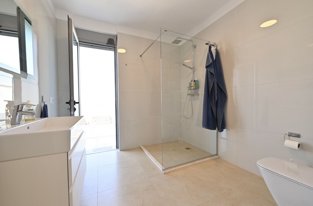 Wunderbares duplex mit meerblick zum verkauf in sarande (7)