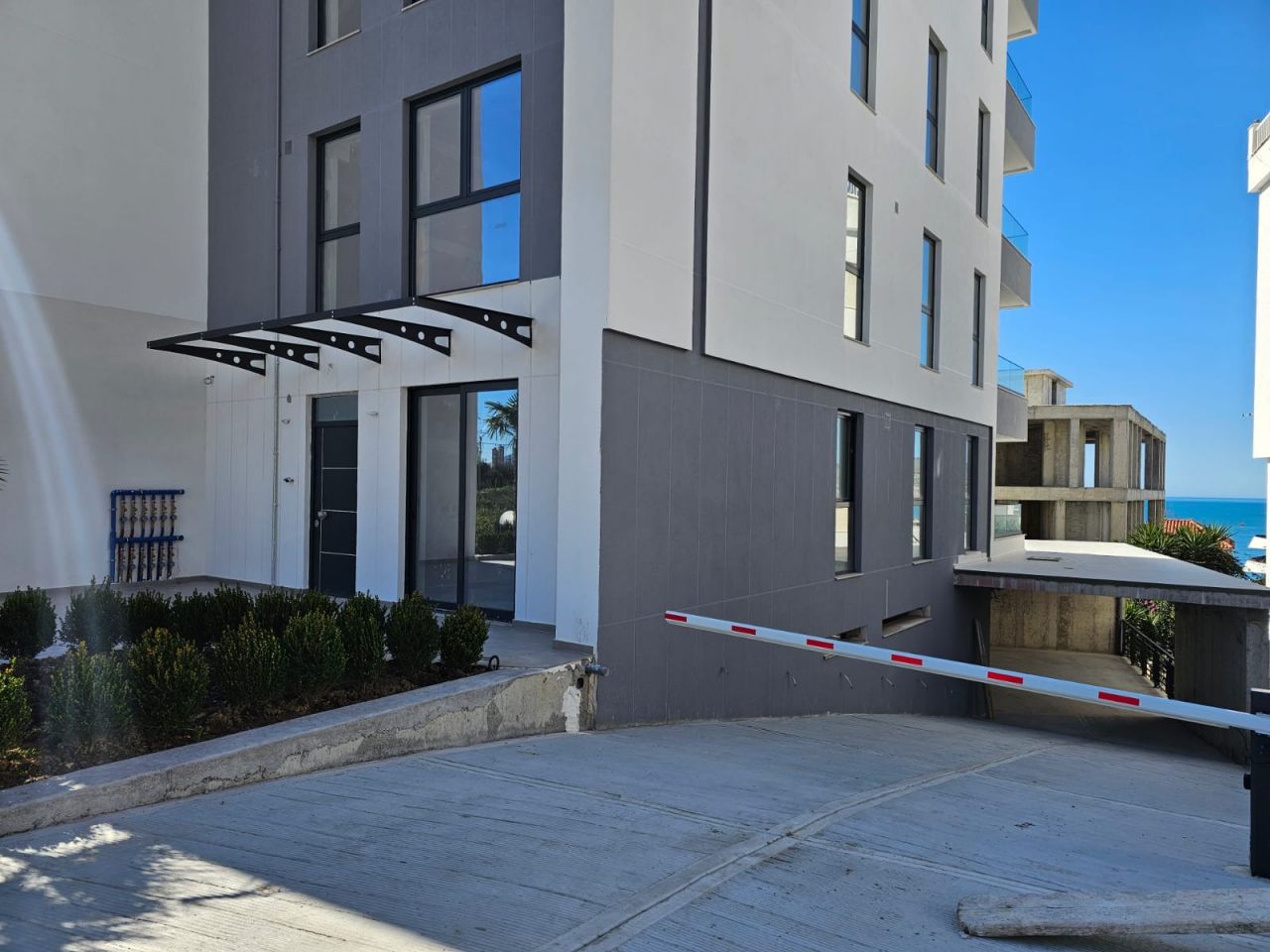 Appartamento con due camere da letto in vendita a Saranda (5)