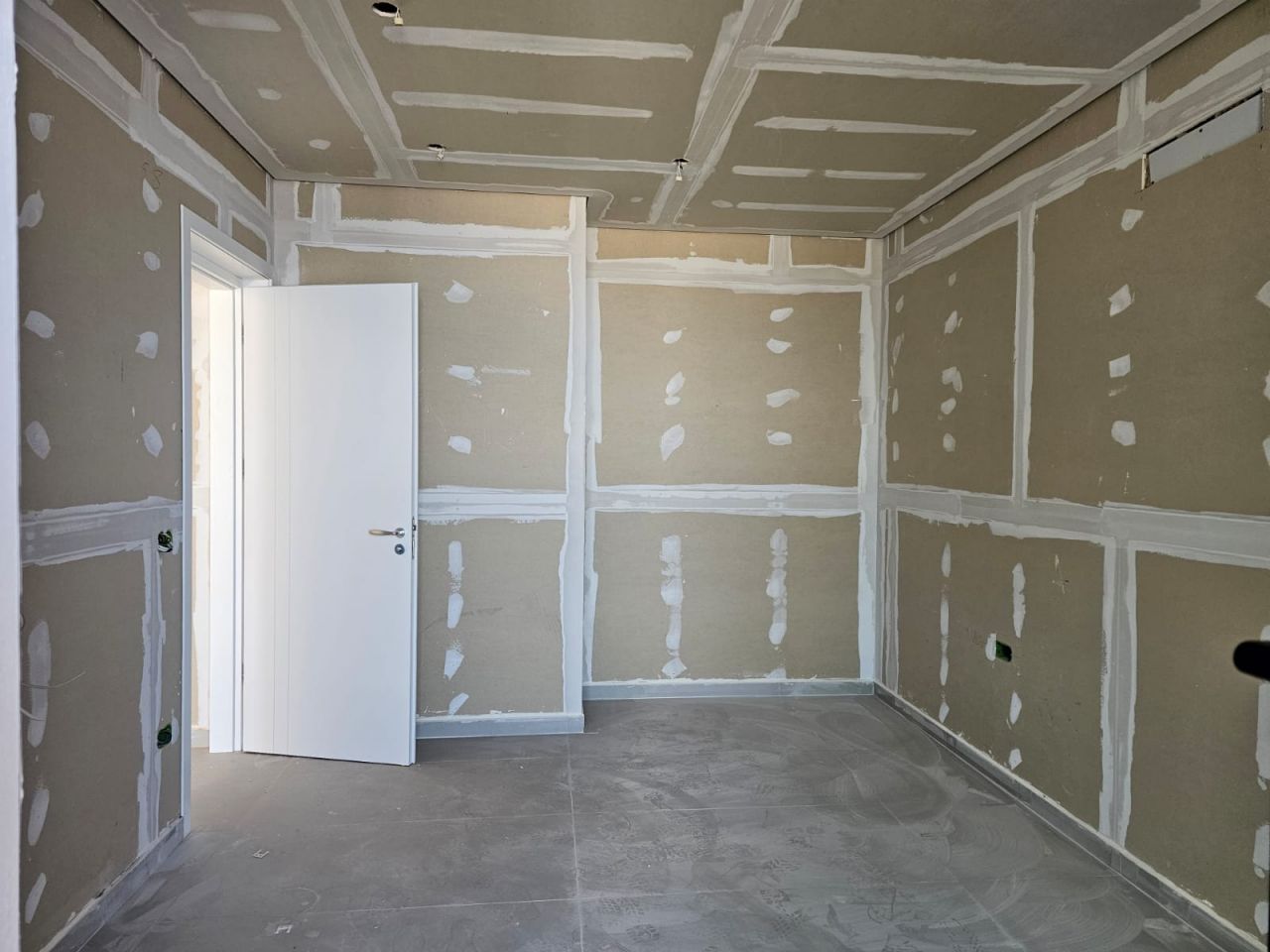 Appartamento con due camere da letto in vendita a Saranda (6)