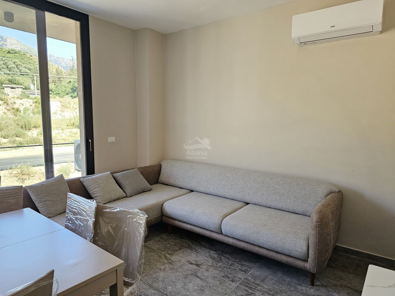 Appartamento moderno in vendita a radhimë Vlorë albania (7)