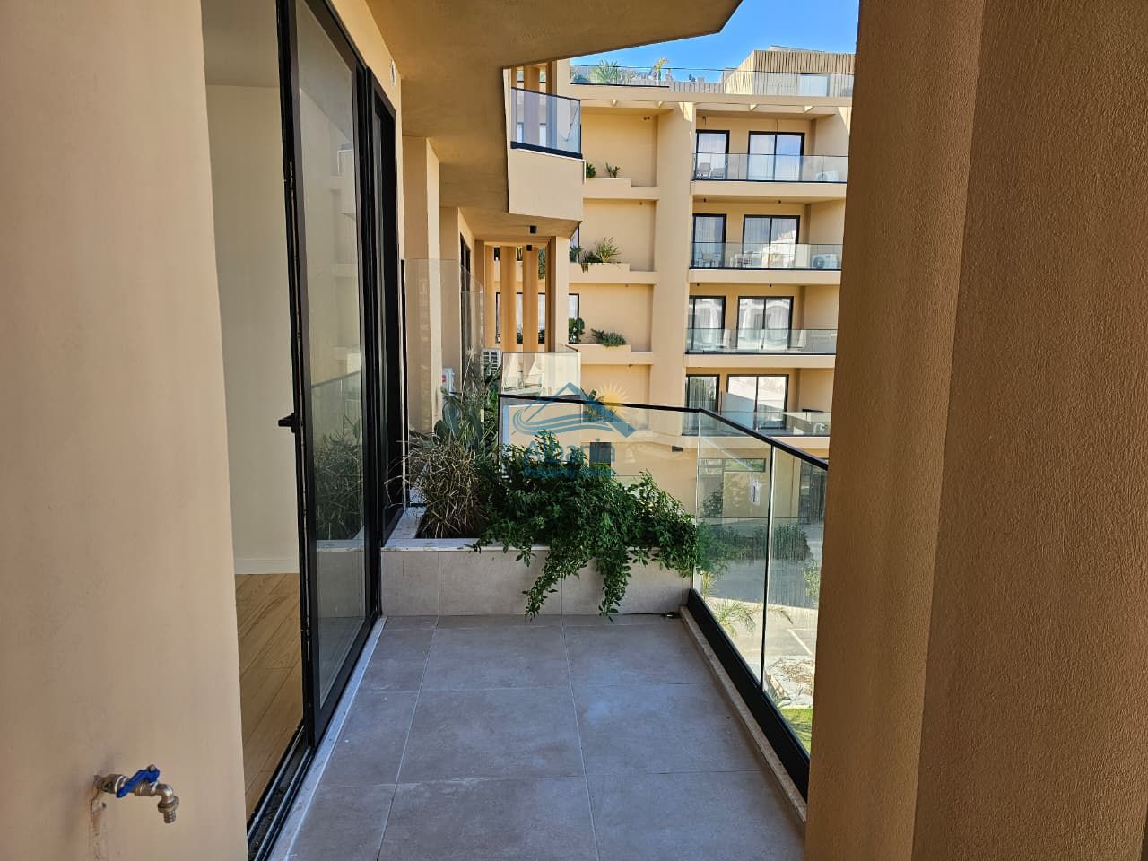 Appartamento con vista mare in vendita a radhimë Vlorë albania