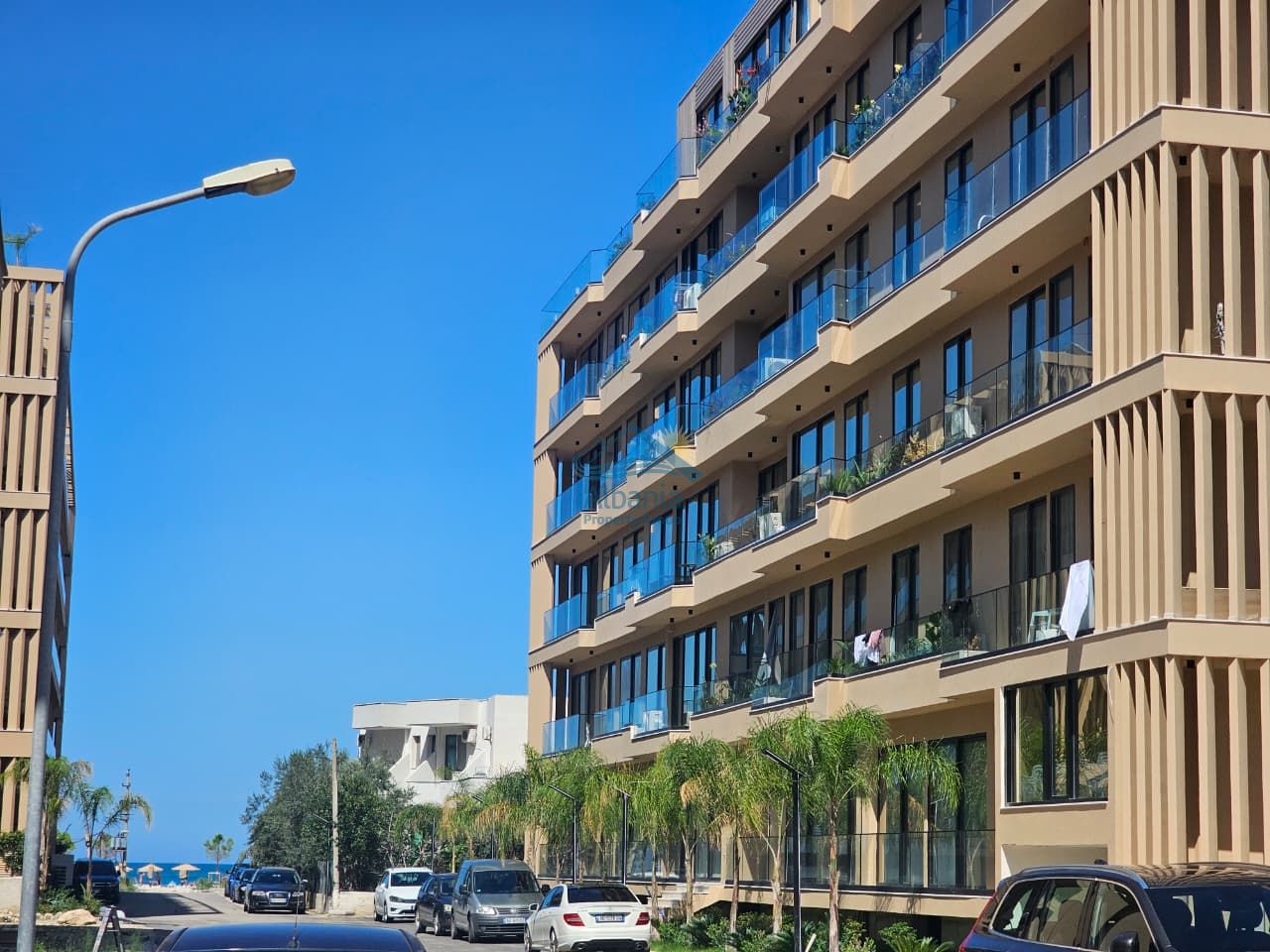 Appartamento con vista mare in vendita a radhimë Vlorë albania
