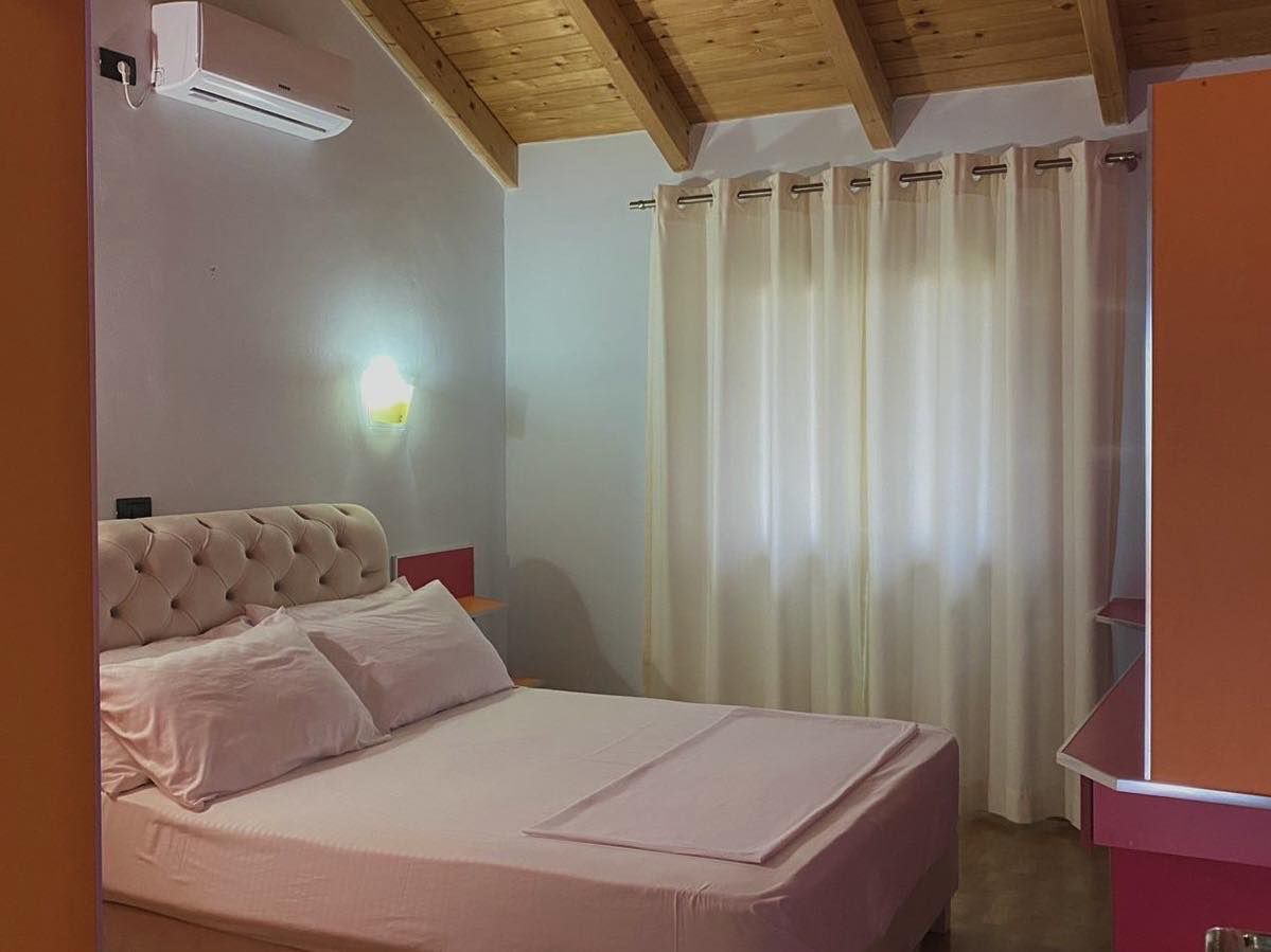 Casa privata in vendita a ksamil