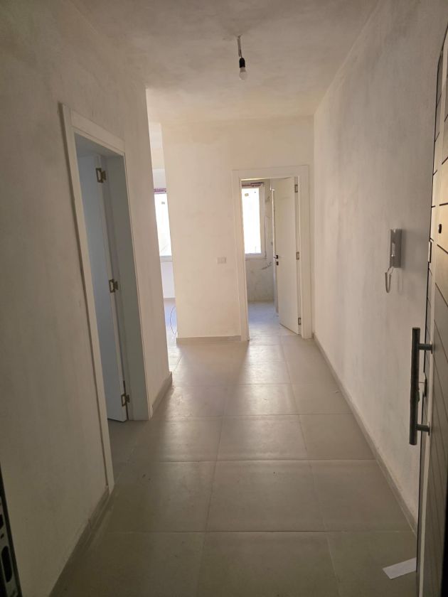 Apartament me dy dhoma gjumi për shitje në golem Durrës