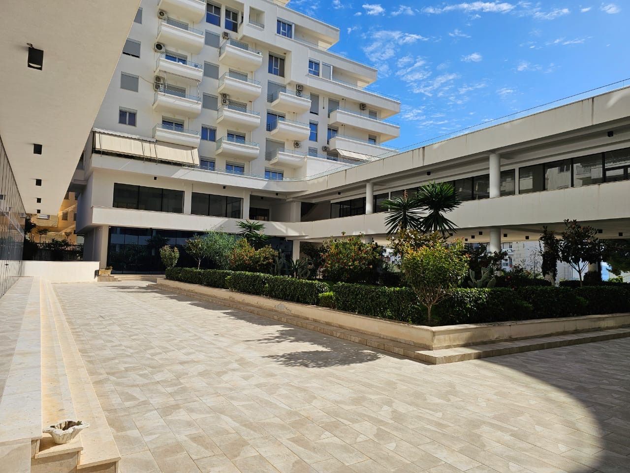 Apartament për shitje në Sarandë shqipëri