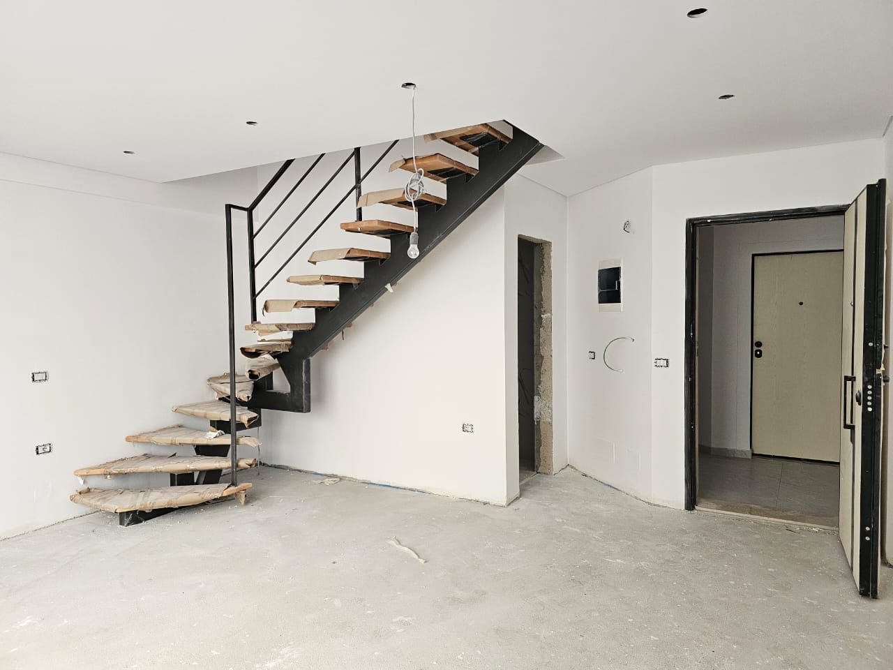 Apartamento dúplex en venta en Saranda albania