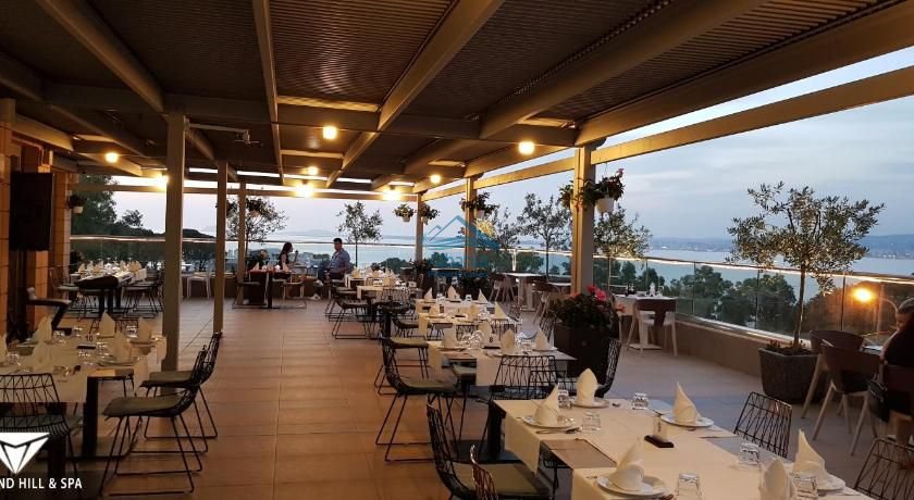Appartamento con due camere da letto con piscina in vendita a Vlorë albania