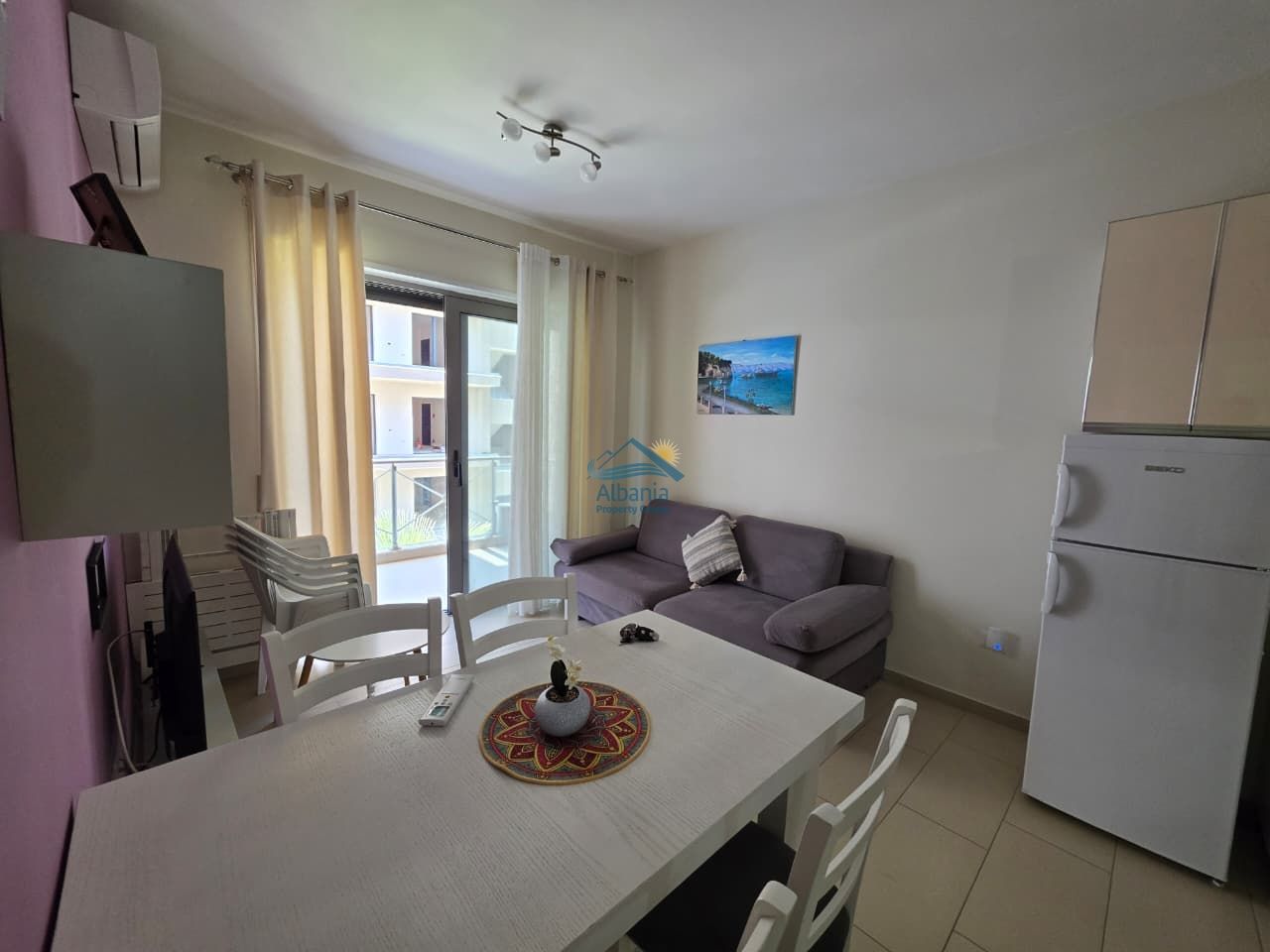Appartamento con due camere da letto con piscina in vendita a Vlorë albania