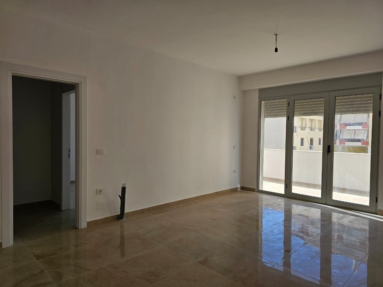 Apartament për shitje në Sarandë shqipëri