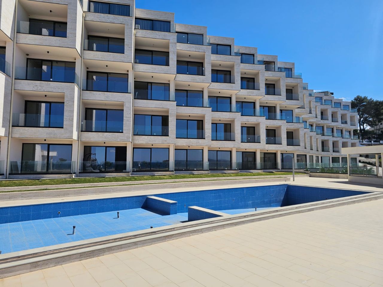 Rruga butrinti, sarande 9702 Saranda