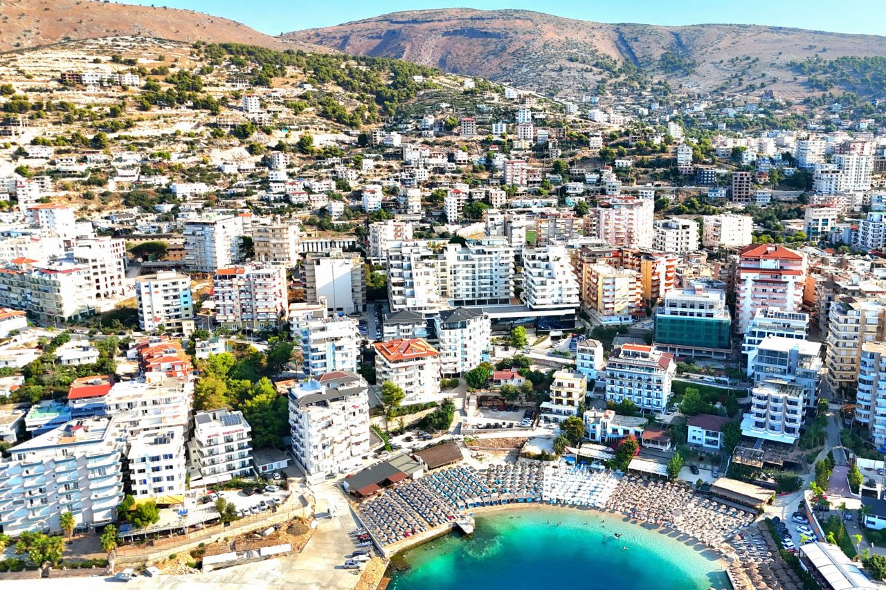 Apartment for sale in Saranda albania