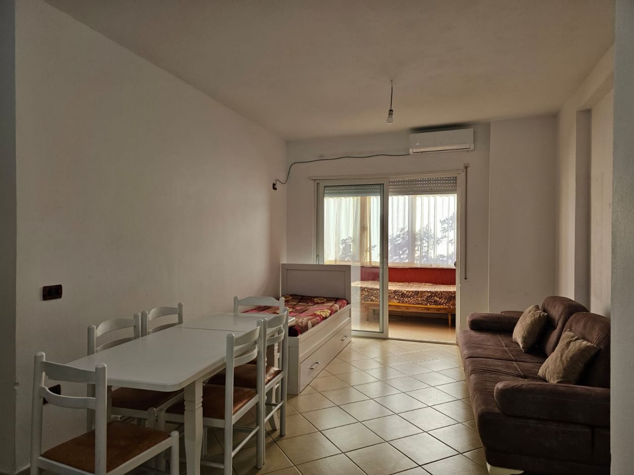 Appartamento con una camera da letto in vendita a Saranda