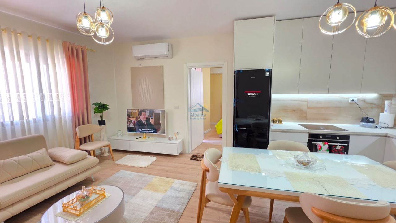Appartamento moderno in vendita a Vlorë albania