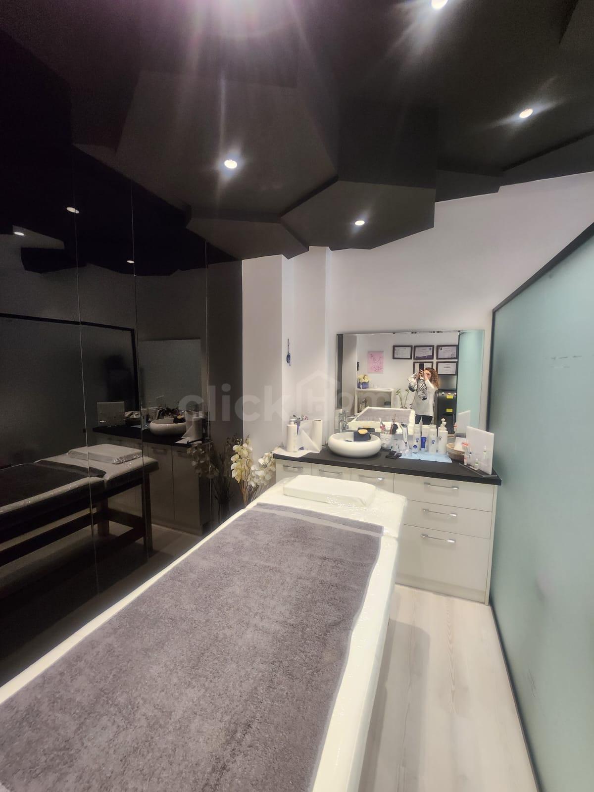 Business environment for sale “Selite”