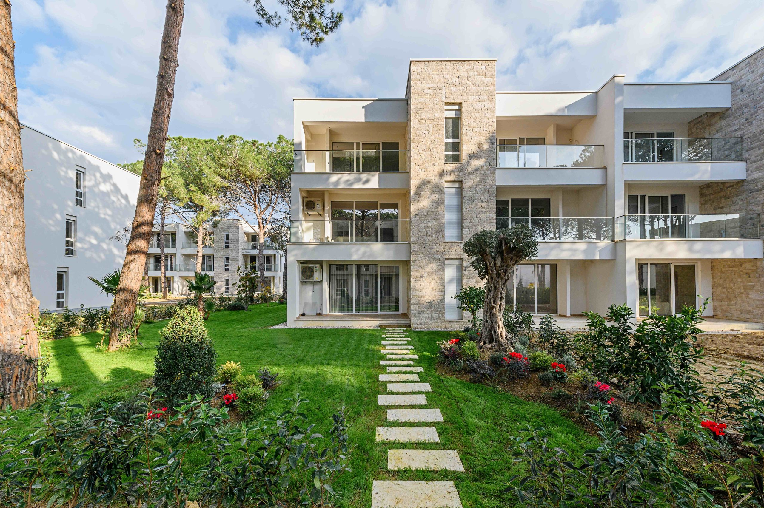 Apartament 1+1 në gjirin e lalëzit