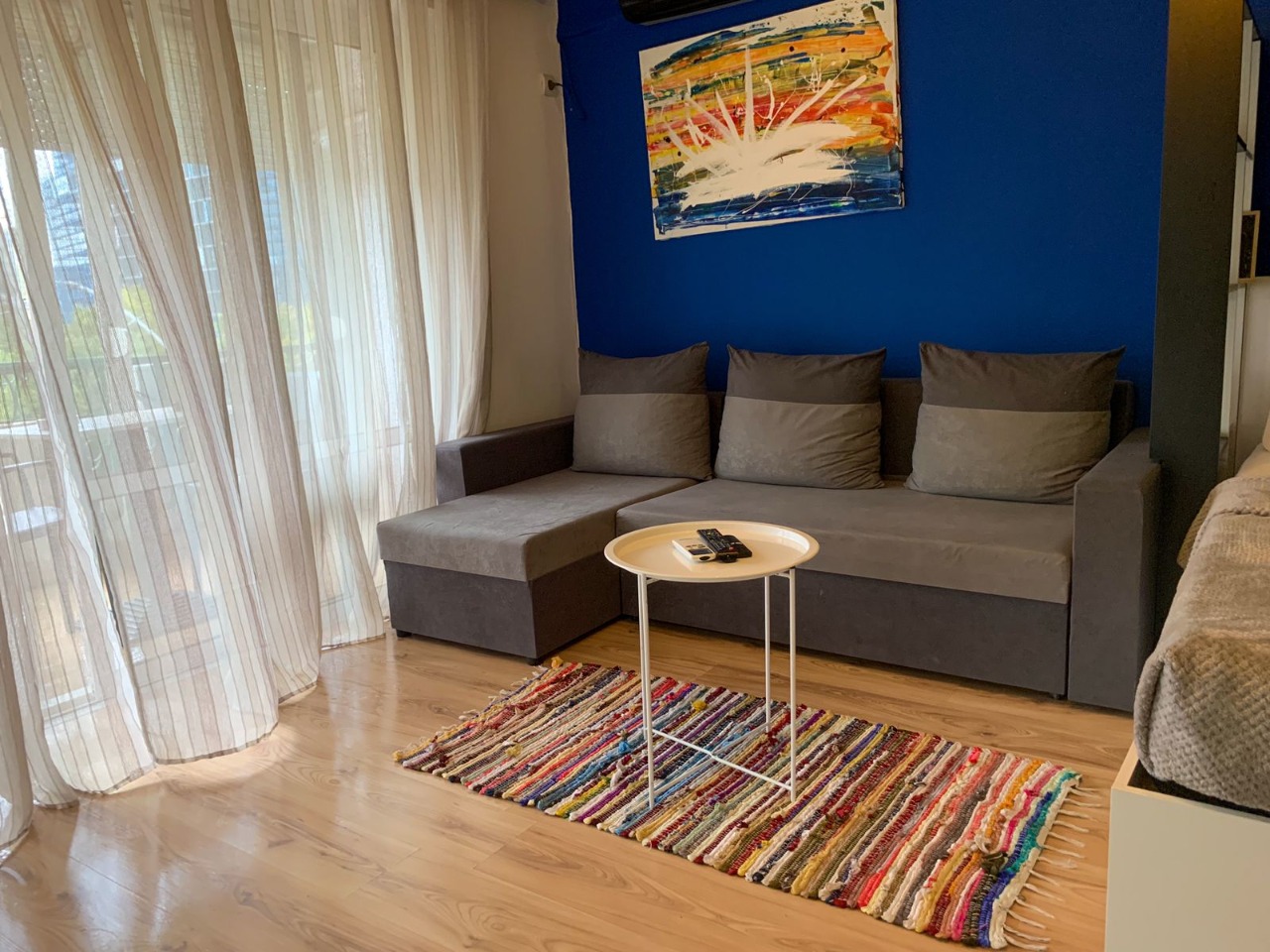 Lovely studio, qendër - isea