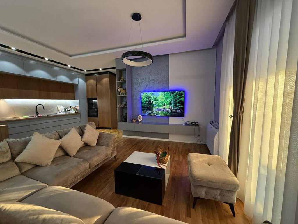 Apartamento penthouse à venda em qesarake