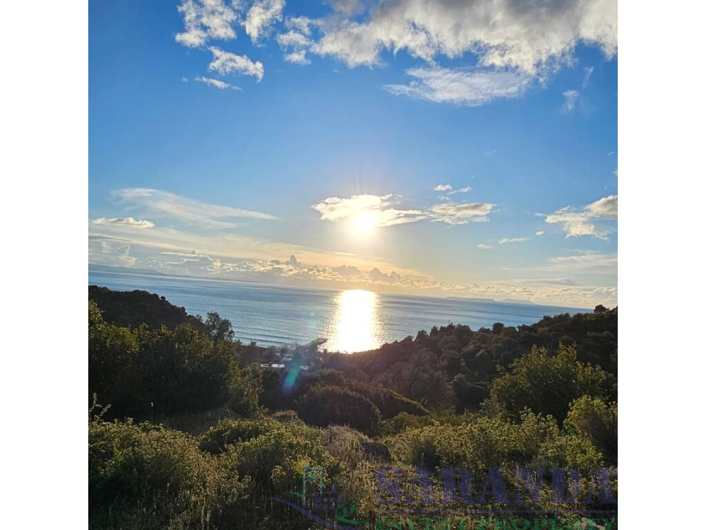 Terreno in vendita a bunec, albania