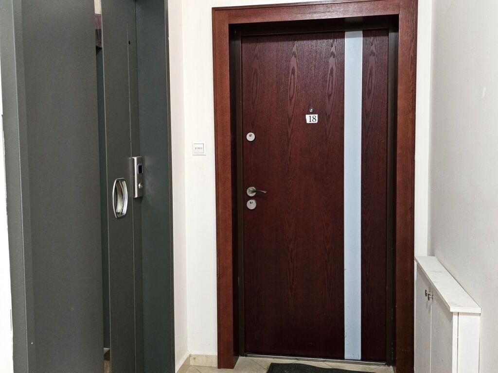 Three bedroom seaview apartment