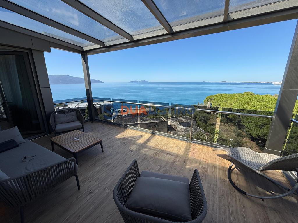 Appartement 2+1 à vendre avec véranda et vue sur la mer à marina bay, vlore