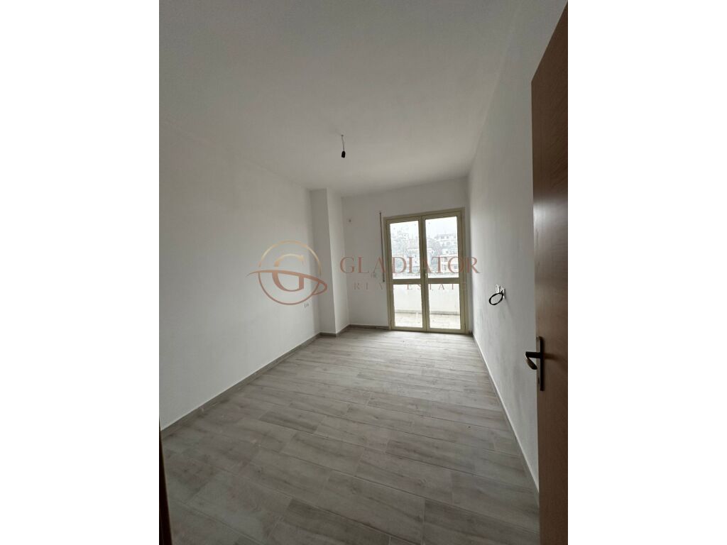 Appartement à vendre 2+1+2 salles de bain proche de l'hôpital régional de Durrës !