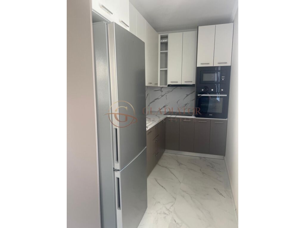 Jepet apartament 2+1 me qira prane gega oil plazh !