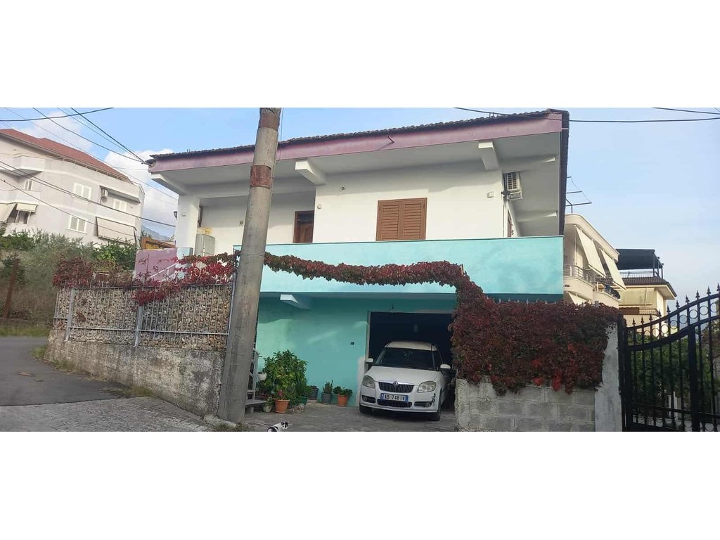 Maisons à vendre à shkozë, Tirana