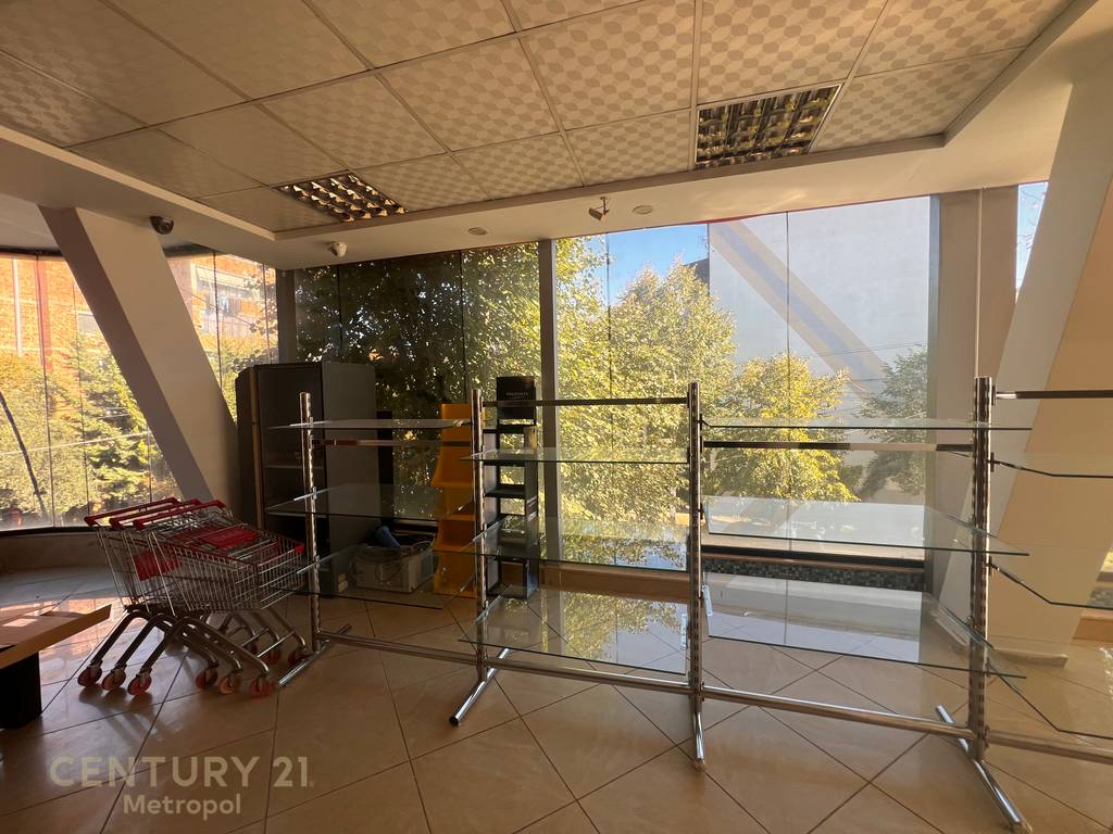 Ambient open space for rent, allias