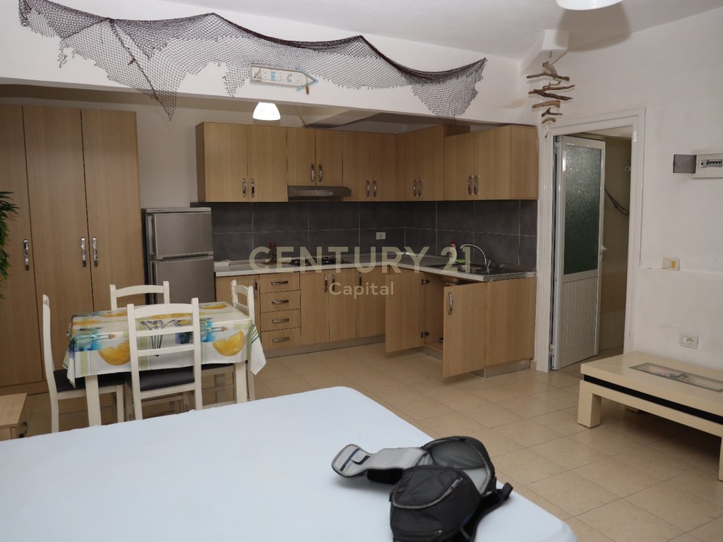 Appartement 1+1 à vendre à sarande
